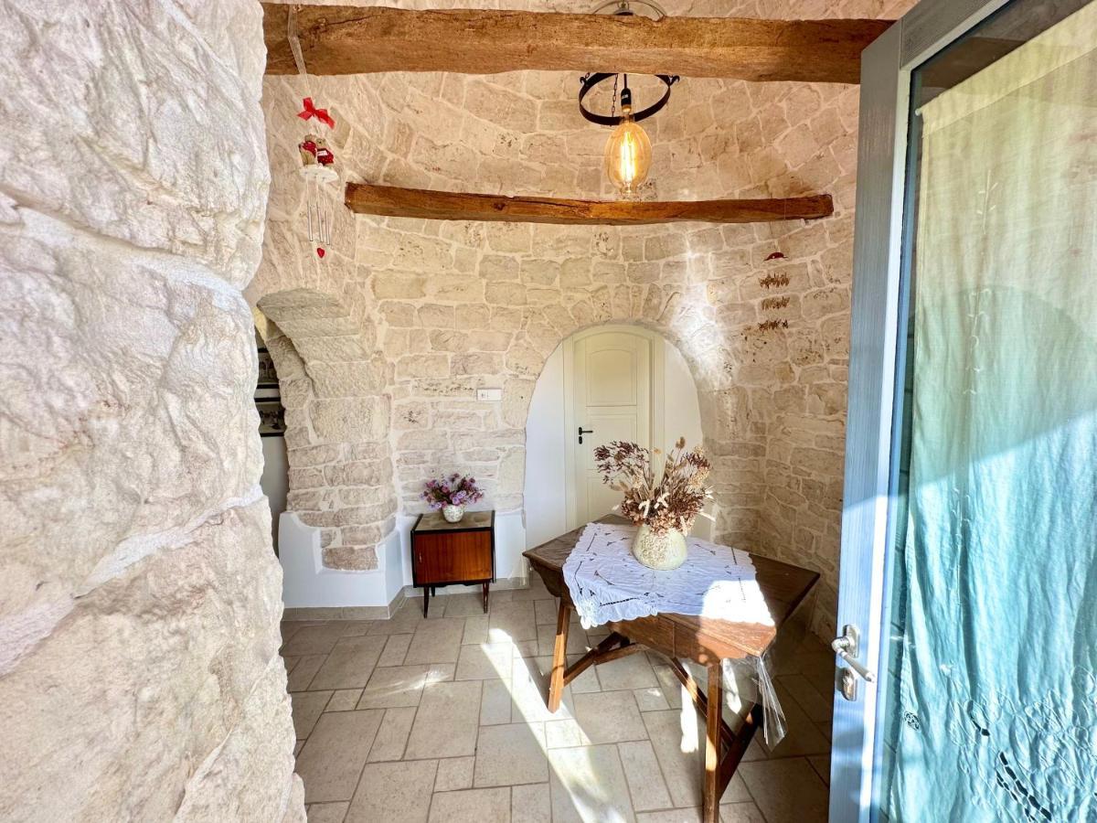 Trullo Il Carrubo Βίλα Αλμπερομπέλο Εξωτερικό φωτογραφία